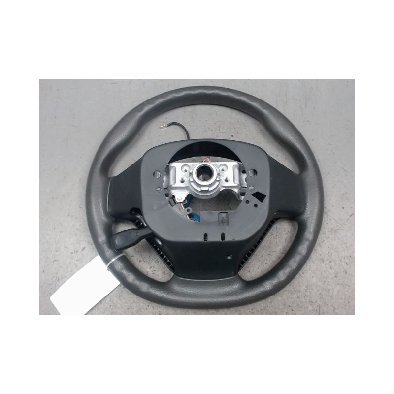 VOLANT DE DIRECTION CITROEN C1 5P