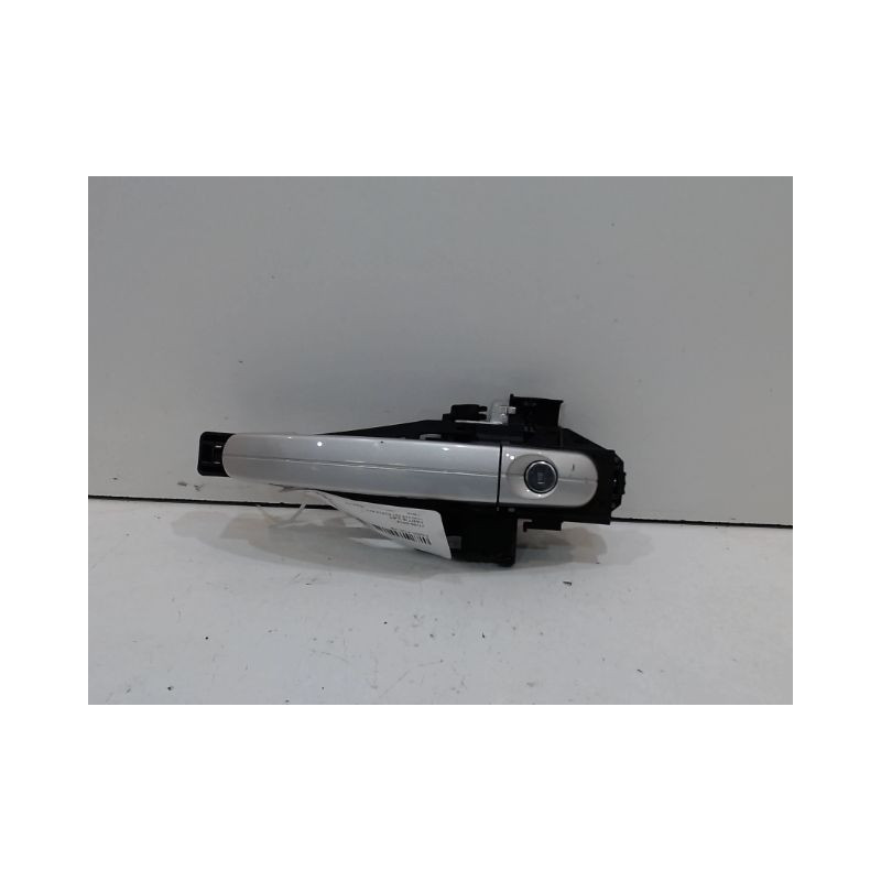 POIGNEE EXTERIEURE PORTE AVANT GAUCHE FORD FOCUS