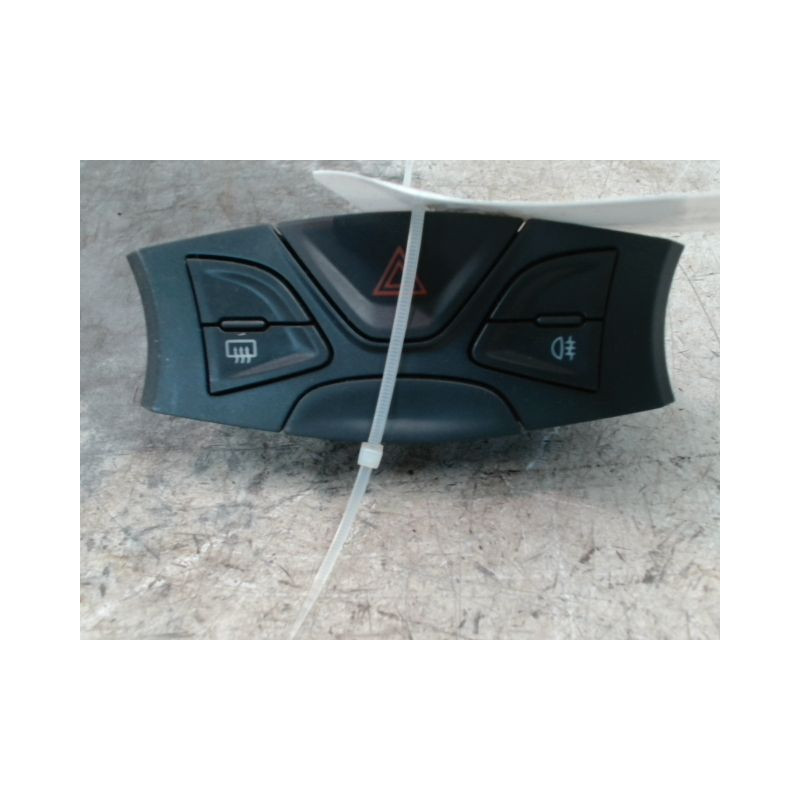 BOUTON DE WARNING FORD KA 2008-
