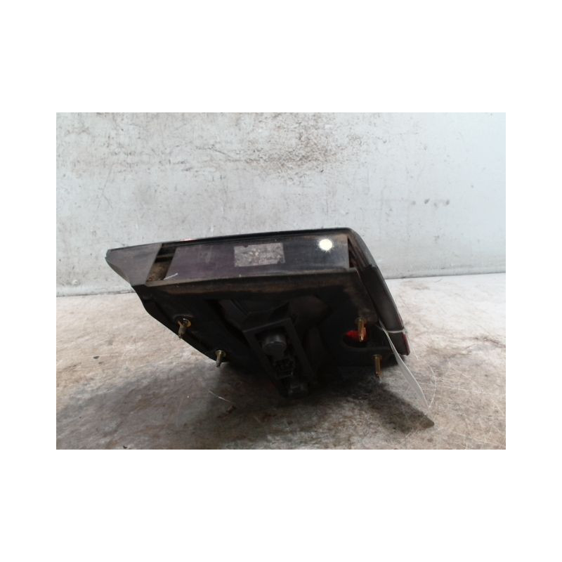 FEU ARRIERE INTERIEUR DROIT SAAB 9-5 2001-