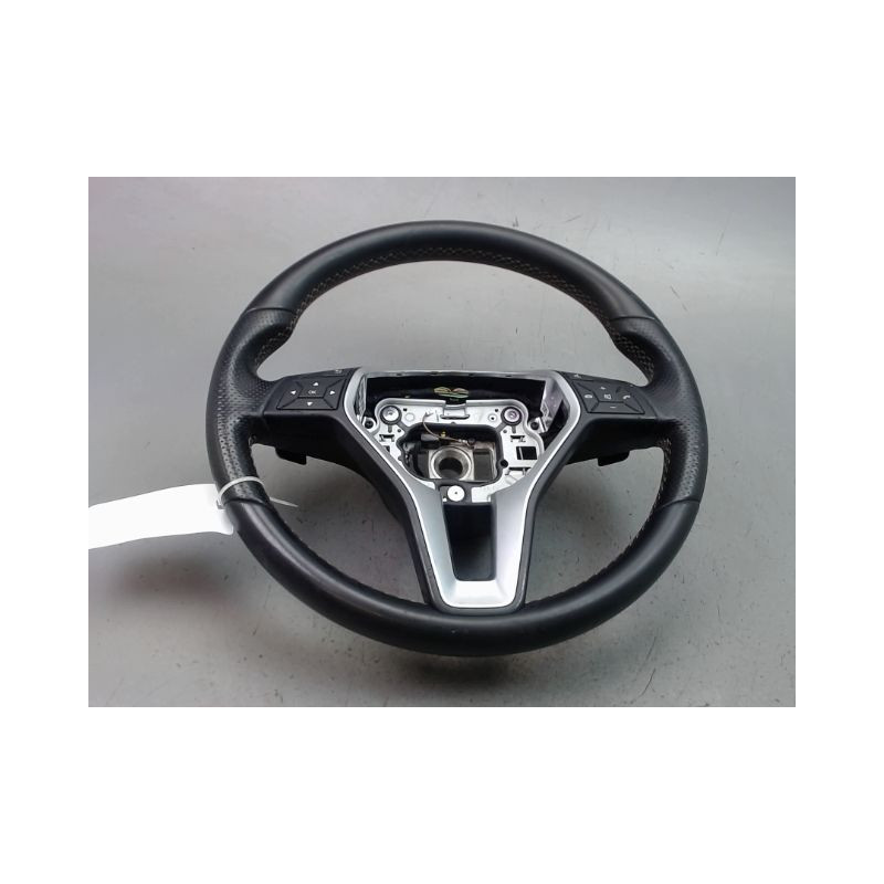 VOLANT DE DIRECTION MERCEDES CLASSE B 2008-