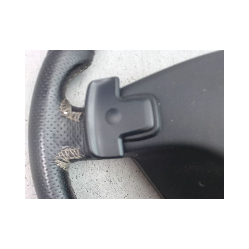VOLANT DE DIRECTION MERCEDES CLASSE B 2008-
