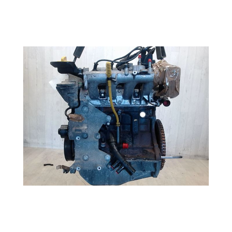 MOTEUR ESSENCE RENAULT CLIO 1.2 16V 