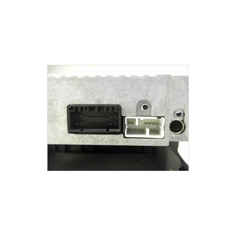 AUTORADIO SUZUKI SWIFT 05-11