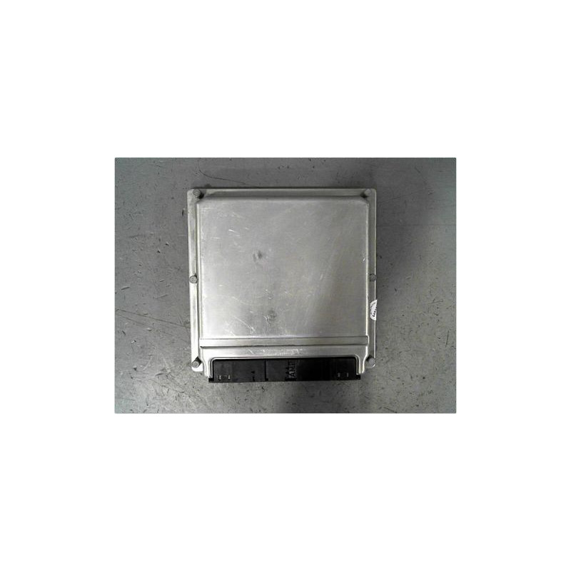 CALCULATEUR MOTEUR MERCEDES CLASSE C 00-04