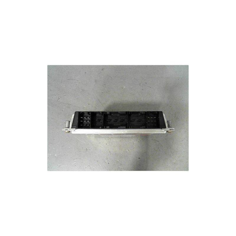 CALCULATEUR MOTEUR MERCEDES CLASSE C 00-04