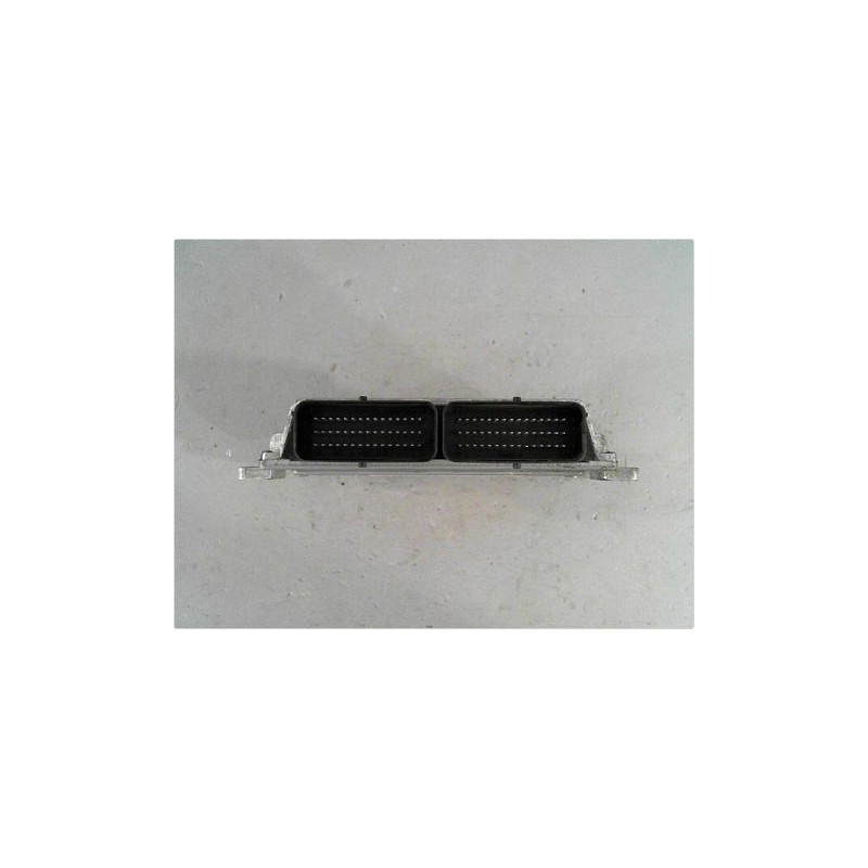 CALCULATEUR MOTEUR DACIA SANDERO 08-12