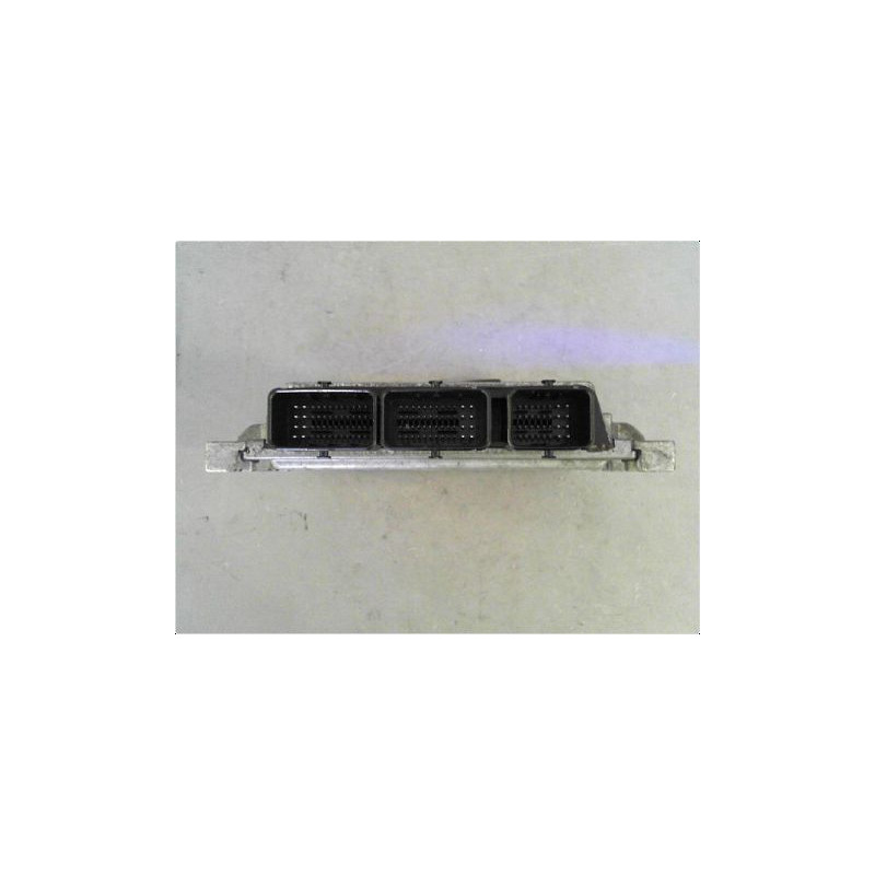CALCULATEUR MOTEUR RENAULT SCENIC II PH1 02-06