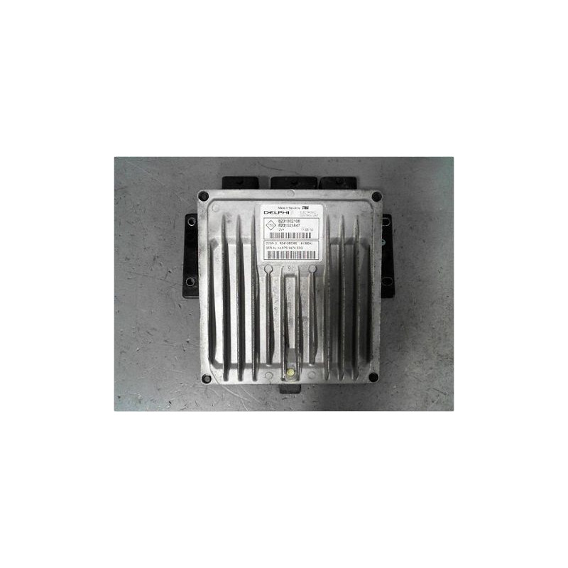 CALCULATEUR MOTEUR DACIA SANDERO 08-12