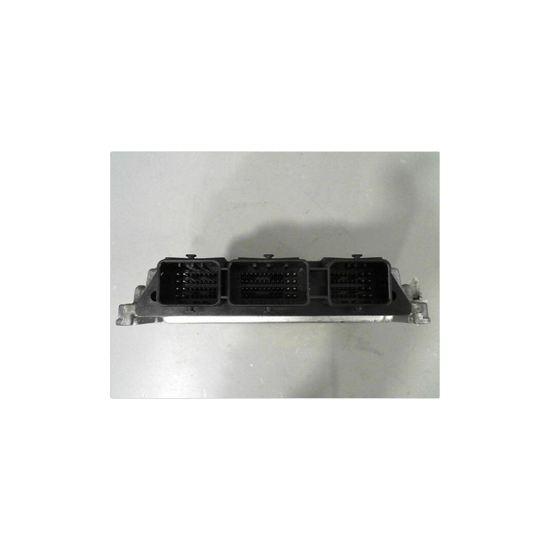 CALCULATEUR MOTEUR FORD FOCUS C-MAX 03-07