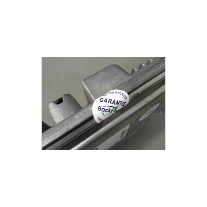 CALCULATEUR MOTEUR FORD FOCUS II 08-10