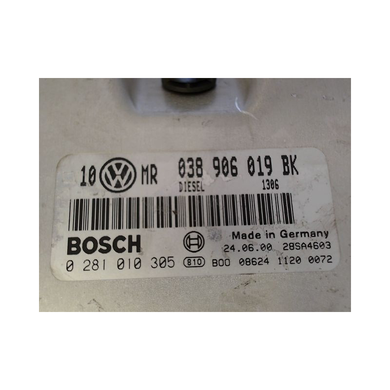 CALCULATEUR MOTEUR VOLKSWAGEN PASSAT