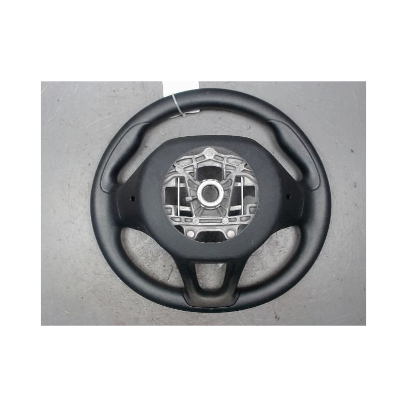 VOLANT DE DIRECTION PEUGEOT 208