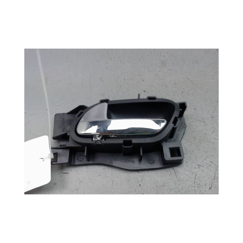 POIGNEE INTERIEURE PORTE AVANT GAUCHE PEUGEOT 407 BERL. Phase 2 2008-2011