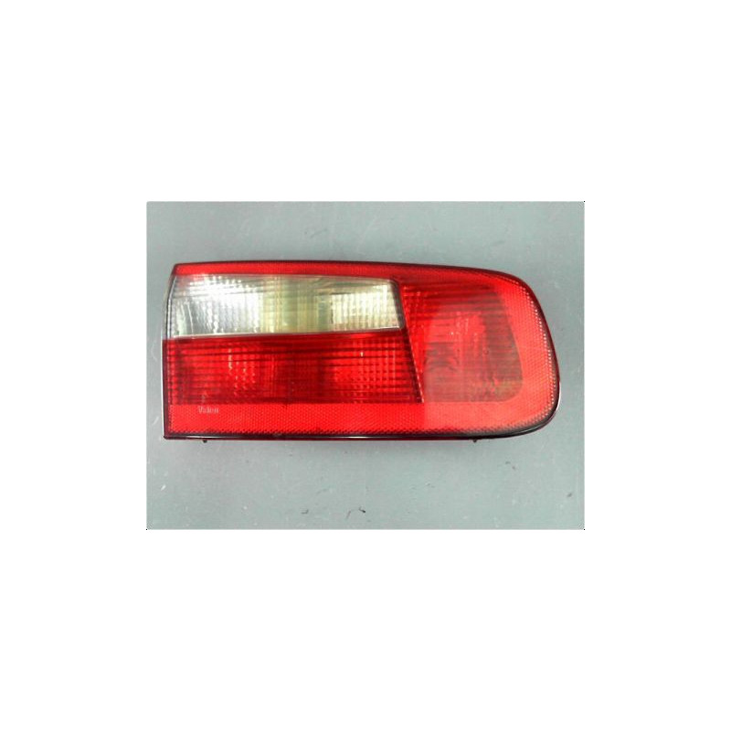FEU ARRIERE INTERIEUR GAUCHE RENAULT LAGUNA II 00-2005