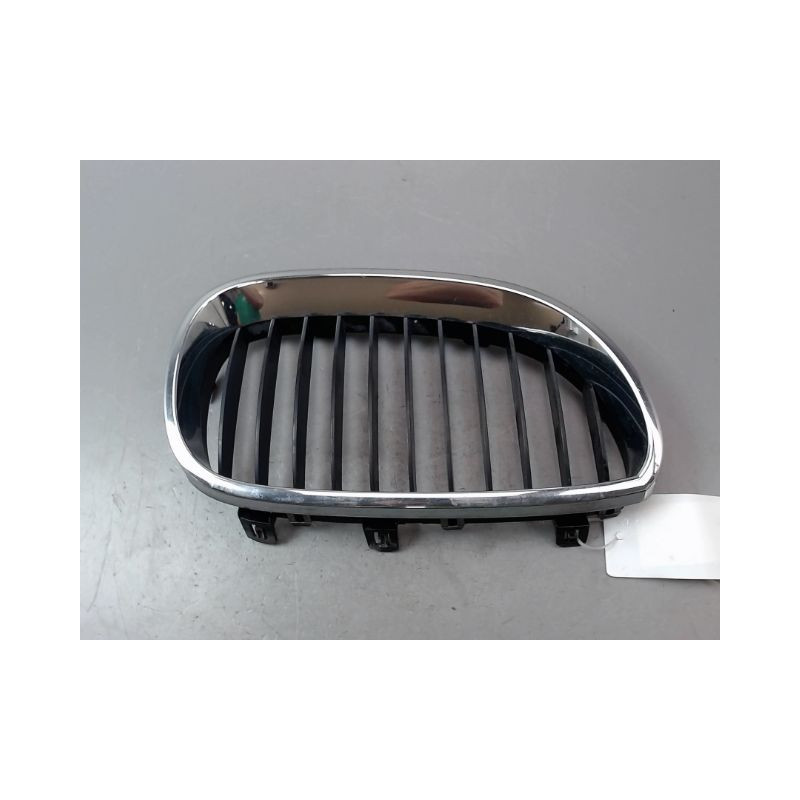GRILLE CALANDRE DROIT BMW SERIE 5 BERL. V Phase 1 (E60) 2003-2007
