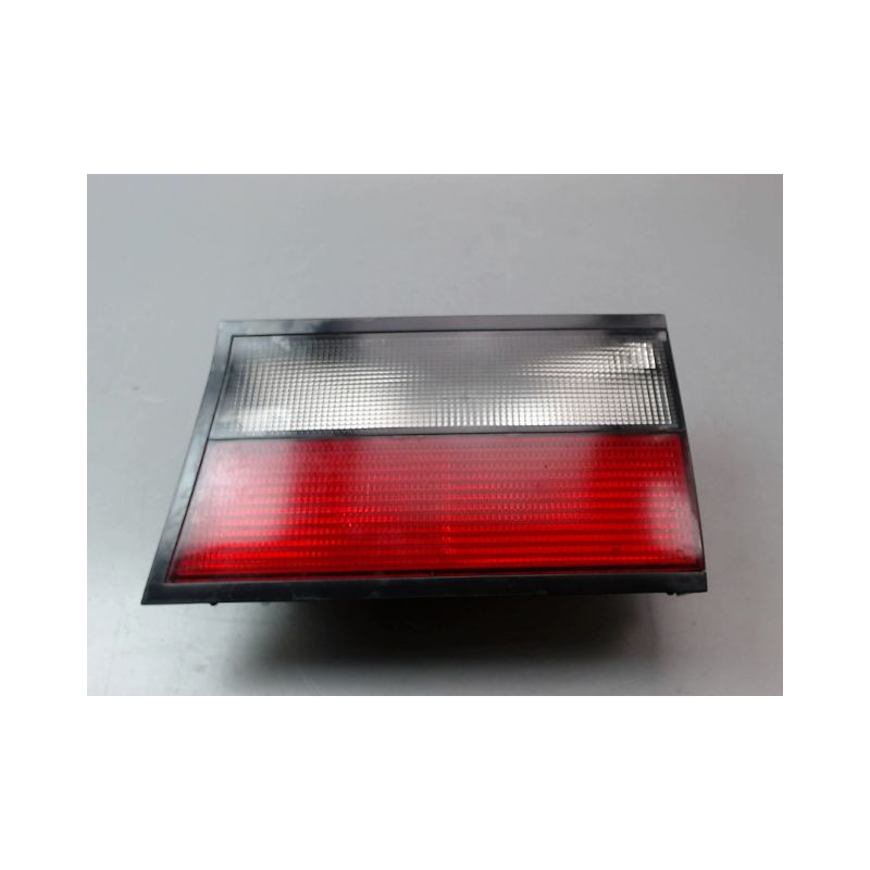 FEU ARRIERE INTERIEUR DROIT CITROEN XANTIA BREAK Phase 1 1995-1998