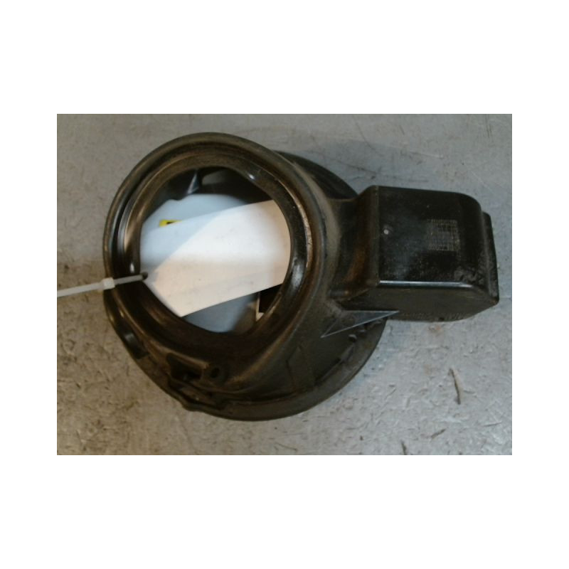 VOLET DE TRAPPE CARBURANT PEUGEOT 208