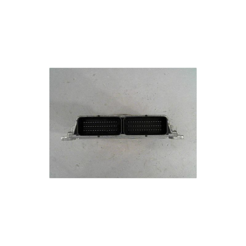 CALCULATEUR MOTEUR DACIA LOGAN 4 P 05-08