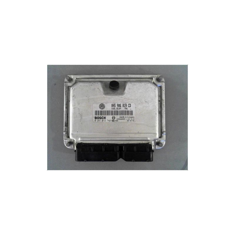CALCULATEUR MOTEUR SKODA FABIA COMBI 2004-