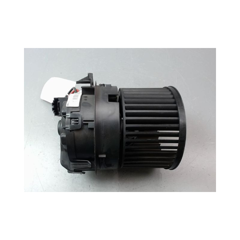 MOTEUR VENTILATEUR CHAUFFAGE PEUGEOT 208 Phase 1 2012-...