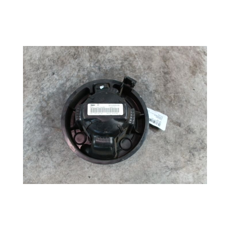 MOTEUR VENTILATEUR CHAUFFAGE PEUGEOT 207 5P