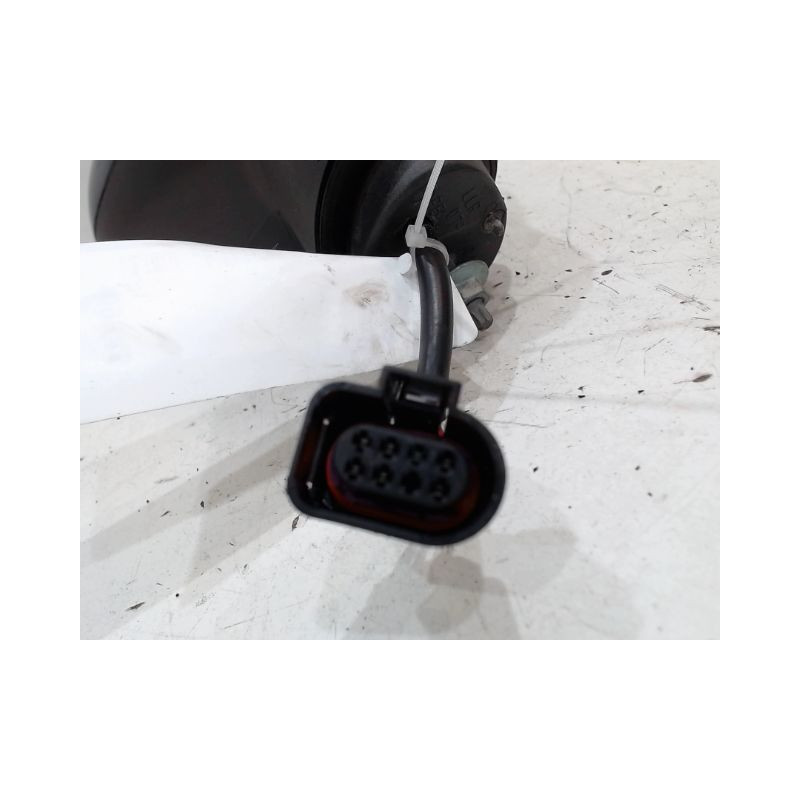 RETROVISEUR EXTERIEUR ELECTRIQUE DROIT SEAT LEON