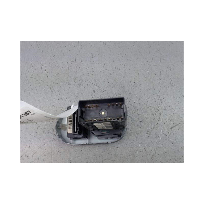 INTERIEUR COMMANDE PHARES SEAT IBIZA III Phase 1 (6L) 2002-2006