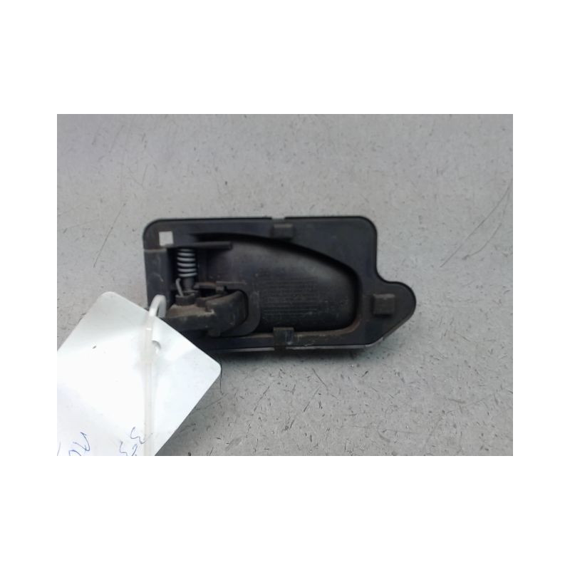 POIGNEE INTERIEURE PORTE AVANT DROIT CITROEN SAXO Phase 2 1999-2004