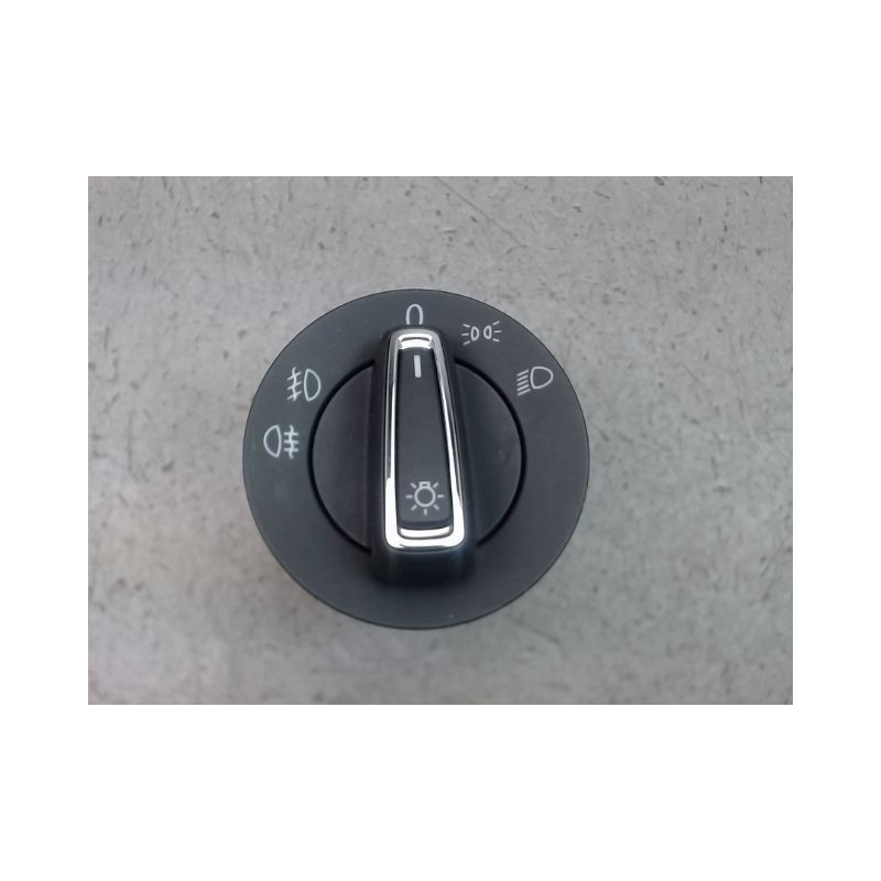 INTERIEUR COMMANDE PHARES SEAT LEON 2009-