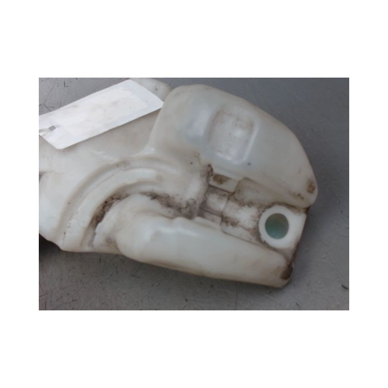 RESERVOIR LAVE-GLACE AVANT CITROEN C3
