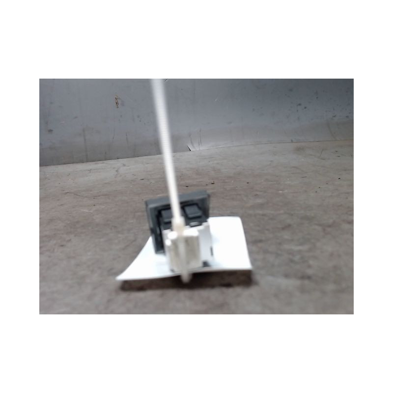 BOUTON DE WARNING PEUGEOT 508