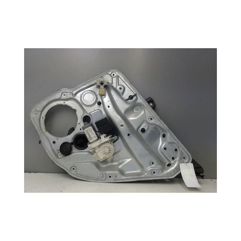 MECANISME+MOTEUR LEVE-GLACE ARRIERE DROIT VOLKSWAGEN GOLF