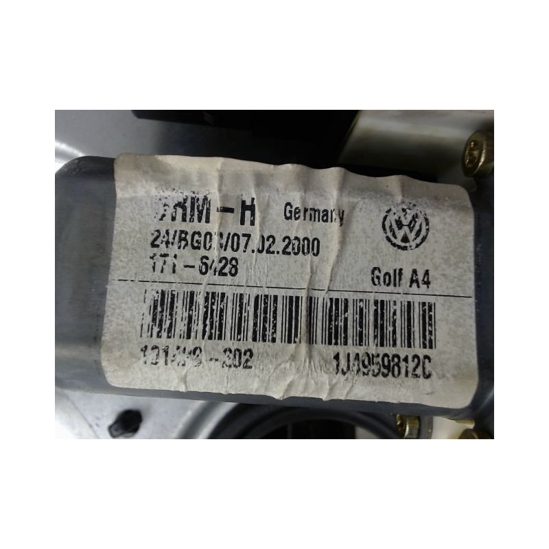 MECANISME+MOTEUR LEVE-GLACE ARRIERE DROIT VOLKSWAGEN GOLF