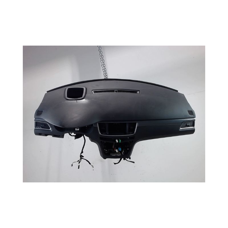 PLANCHE DE BORD  PEUGEOT 508