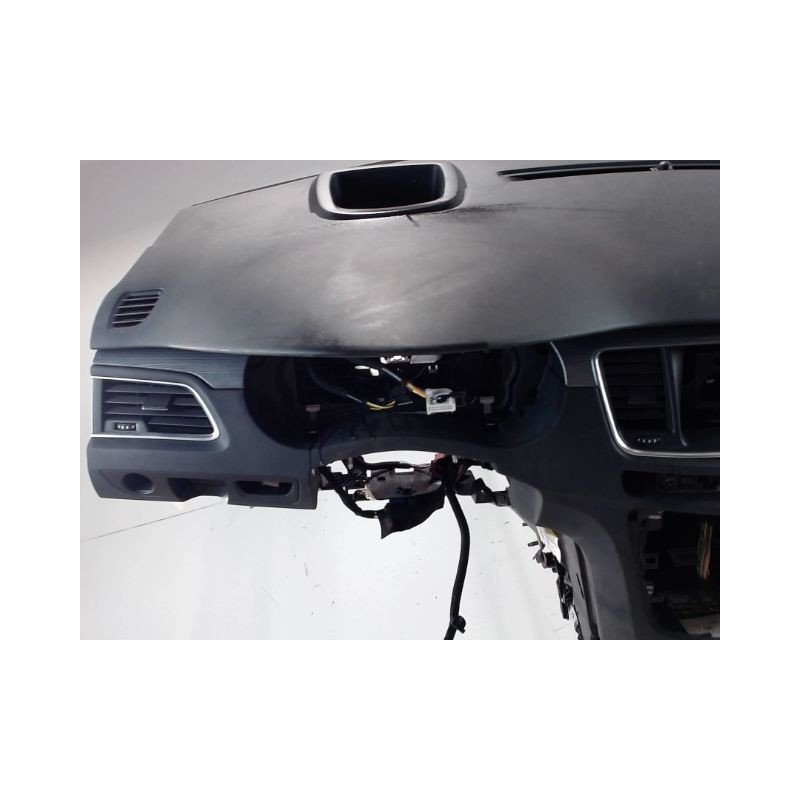 PLANCHE DE BORD  PEUGEOT 508