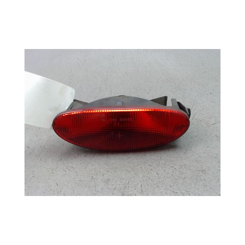 FEU BROUILLARD CENTRAL ARRIERE PEUGEOT 206 1998-2009