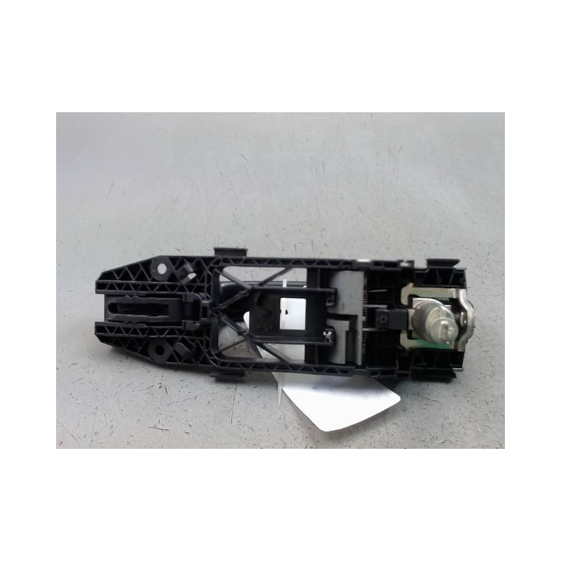 POIGNEE EXTERIEURE PORTE AVANT GAUCHE VOLKSWAGEN GOLF VI (1K) 2008-2013