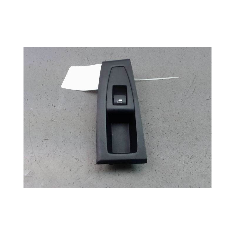COMMANDE LEVE-GLACE PORTE AVD B.M.W. SERIE 2