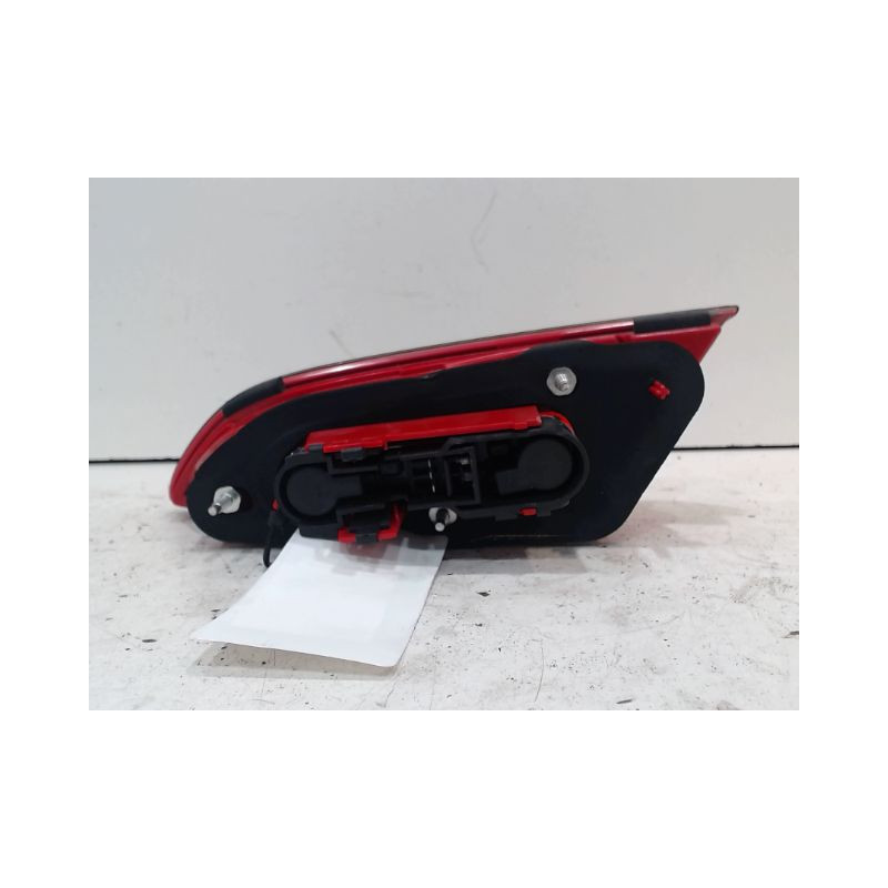 FEU ARRIERE INTERIEUR GAUCHE ALFA ROMEO 159