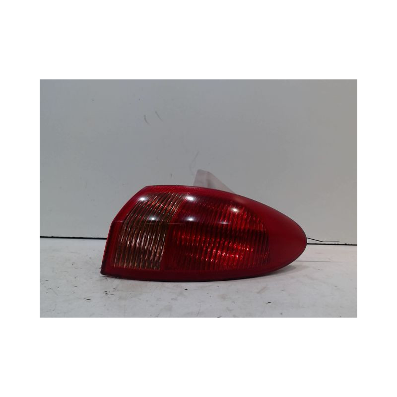FEU ARRIERE DROIT ALFA ROMEO 147