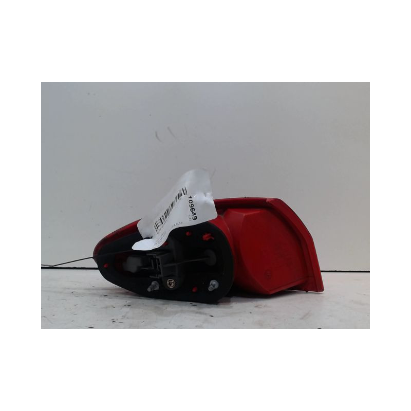 FEU ARRIERE DROIT ALFA ROMEO 147