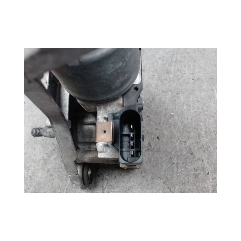 MECANISME ESSUIE-GLACE AVANT FORD FOCUS
