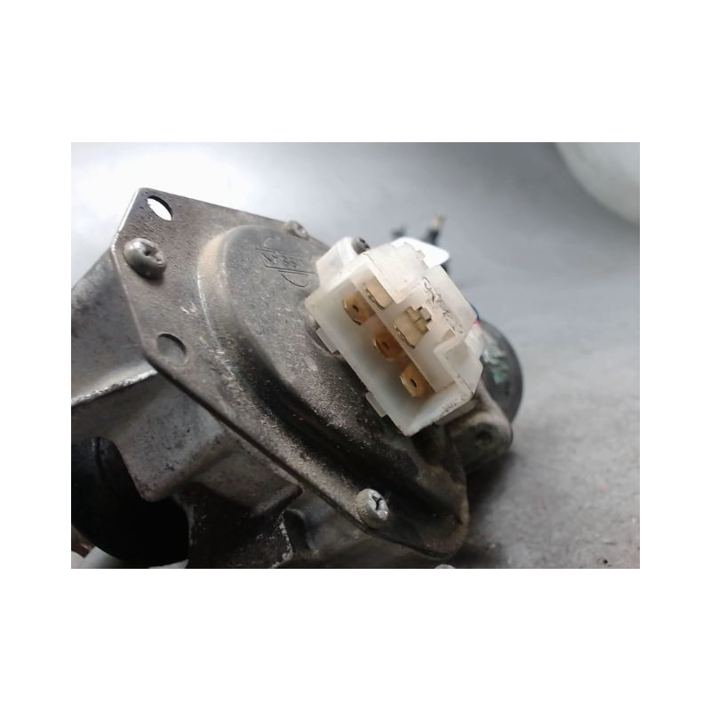 MECANISME ESSUIE-GLACE AVANT NISSAN KING-CAB