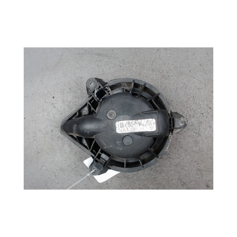 MOTEUR VENTILATEUR CHAUFFAGE RENAULT TRAFIC CN L1H1 1000KG 2001-