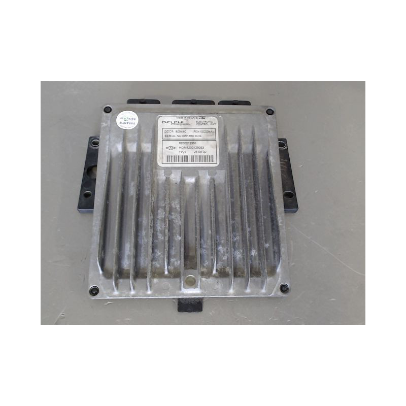 CALCULATEUR MOTEUR RENAULT CLIO