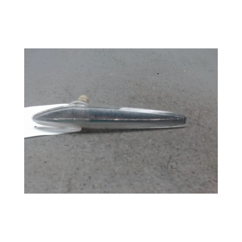 REPETITEUR AILE DROIT ALFA ROMEO 159