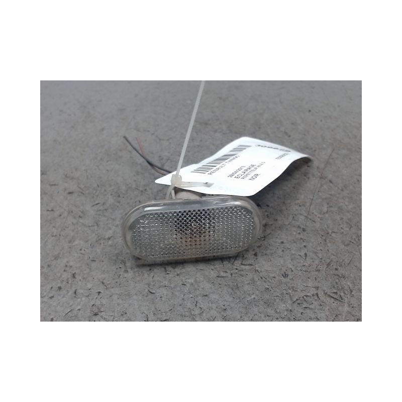 REPETITEUR AILE GAUCHE RENAULT TWINGO