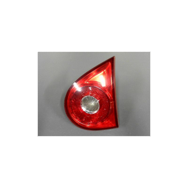 FEU ARRIERE INTERIEUR DROIT VOLKSWAGEN GOLF V 2003-2009