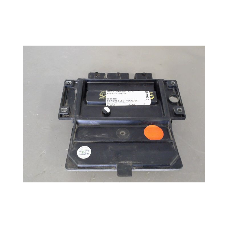 CALCULATEUR MOTEUR RENAULT THALIA